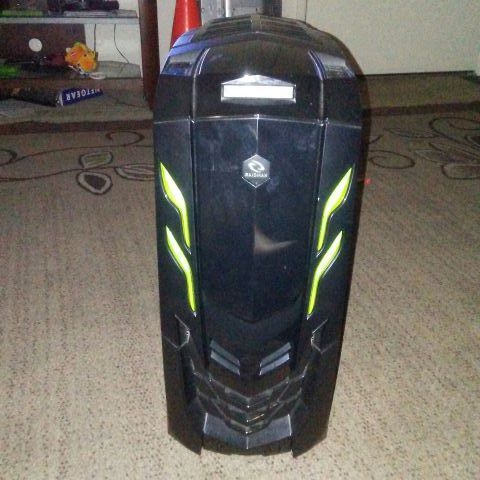RAIDMAX Viper GX ATX-512WBG Black / Green Steel / Plastic ATX Mid Tower Computer
