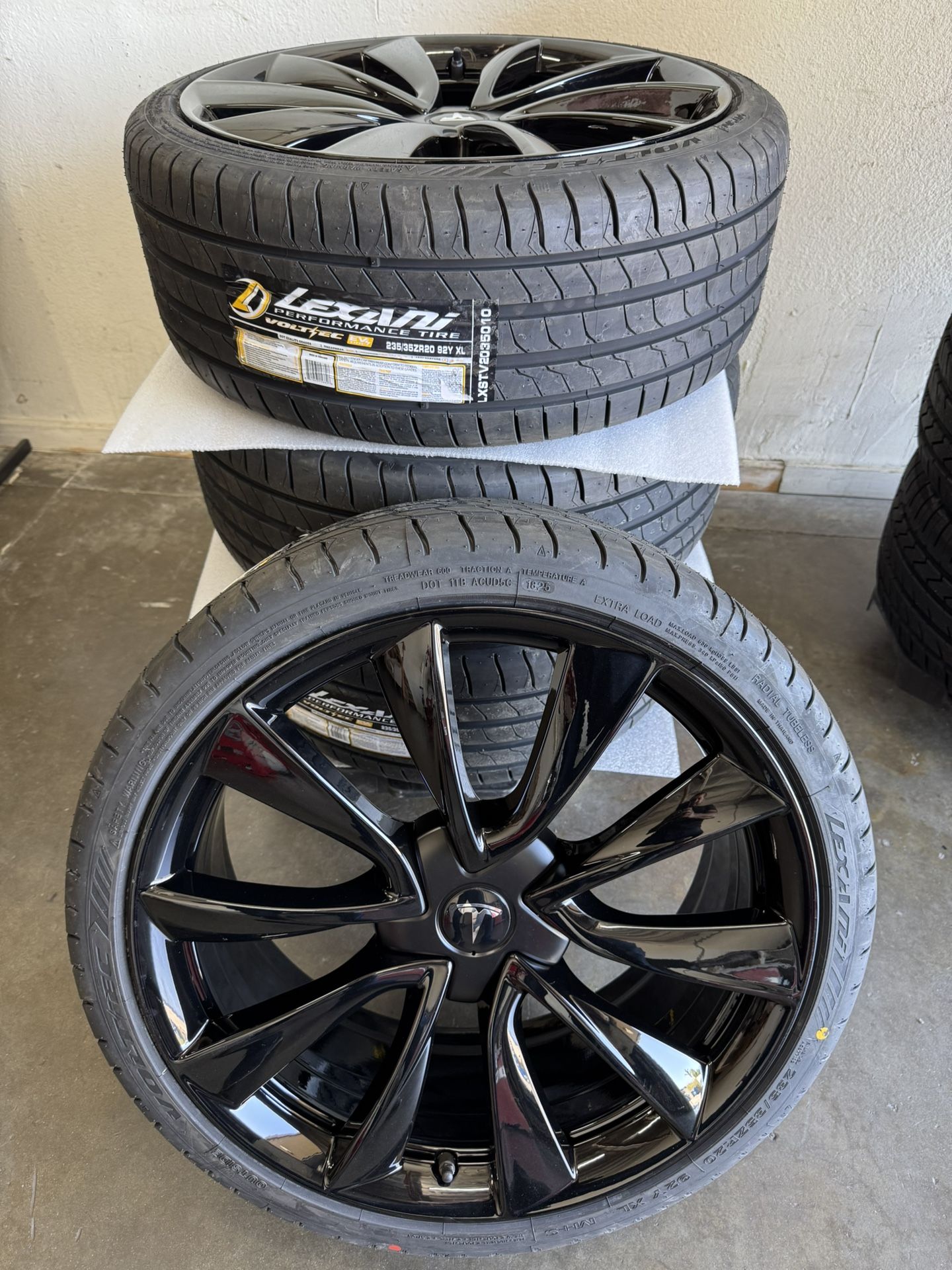 20” Tesla Model 3 Stiletto Original Factory Rims Wheels With Tires Brand New