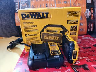 DEWALT Indoor/Outdoor Portable Speaker in Yellow 1 Speaker Set