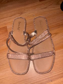 Women glittery sandals