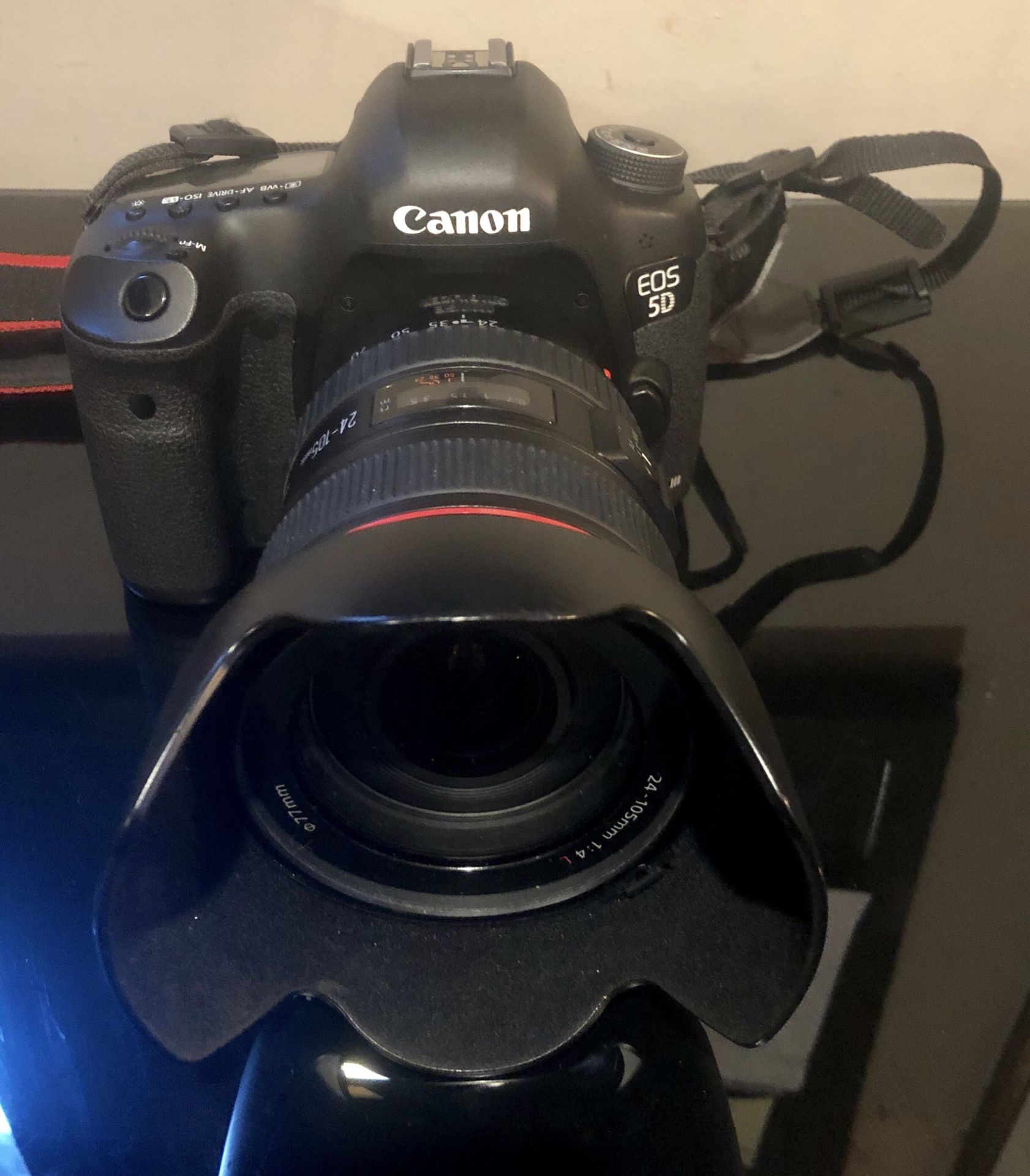 Canon 5D Mark III Digital SLR Camera with 24-105mm f/4 Canon Lense & Accessories
