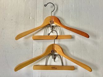 2 Belmar Unisex Wooden Jacket / Shirt / Skirt / Pants Clamp Suit Hangers Unisex