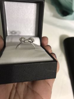 Silver bow ring size 7 beautiful!!!! 🎁 gift 💝