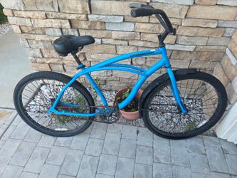 Beach cruiser bike