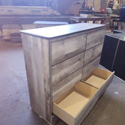 Dresser, Cajonera