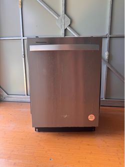 Whirlpool Stainless Steel Dishwasher🧼