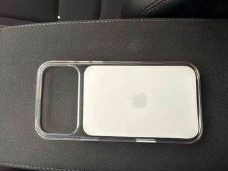 Clear iPhone 17/18 Case with Apple MagSafe Battery Pack