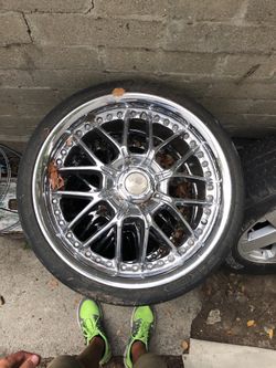 18” Chrome rims with tires
