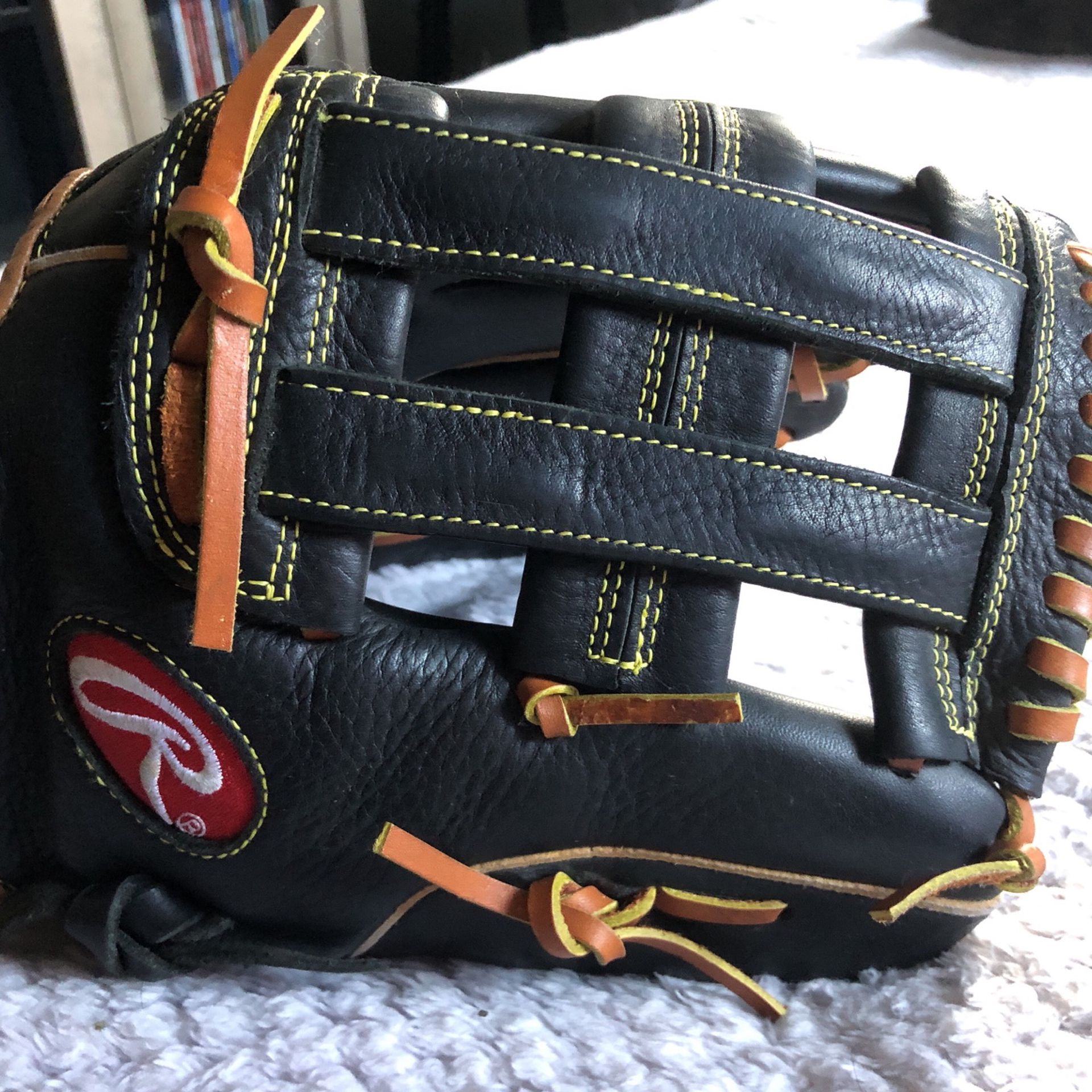 Rawlings Pro Series 12.5” Baseball Glove