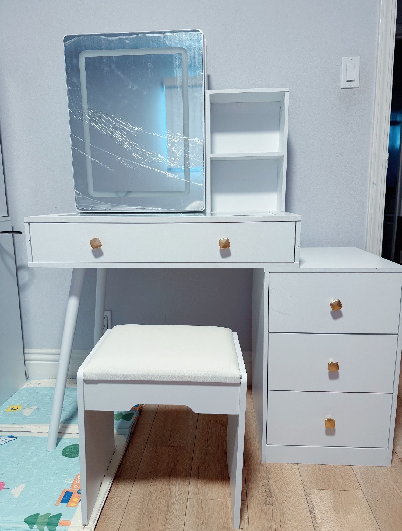 Upgraded Makeup Vanity with Lights Desk and Chair, Vanity Desk with Glass Top Mirror and 3 LED Light, White Vanity Table with Charging Station, 5 Draw
