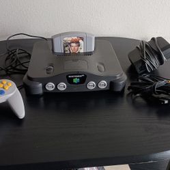 Nintendo 64 Bundle 