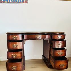 Beautiful wooden antique desk, working well good condition very vintage, look good , original handles. 44.22 H 30