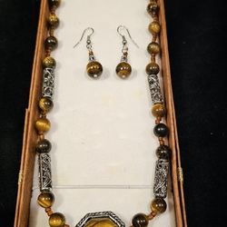 Vintage Tigers Eye Set