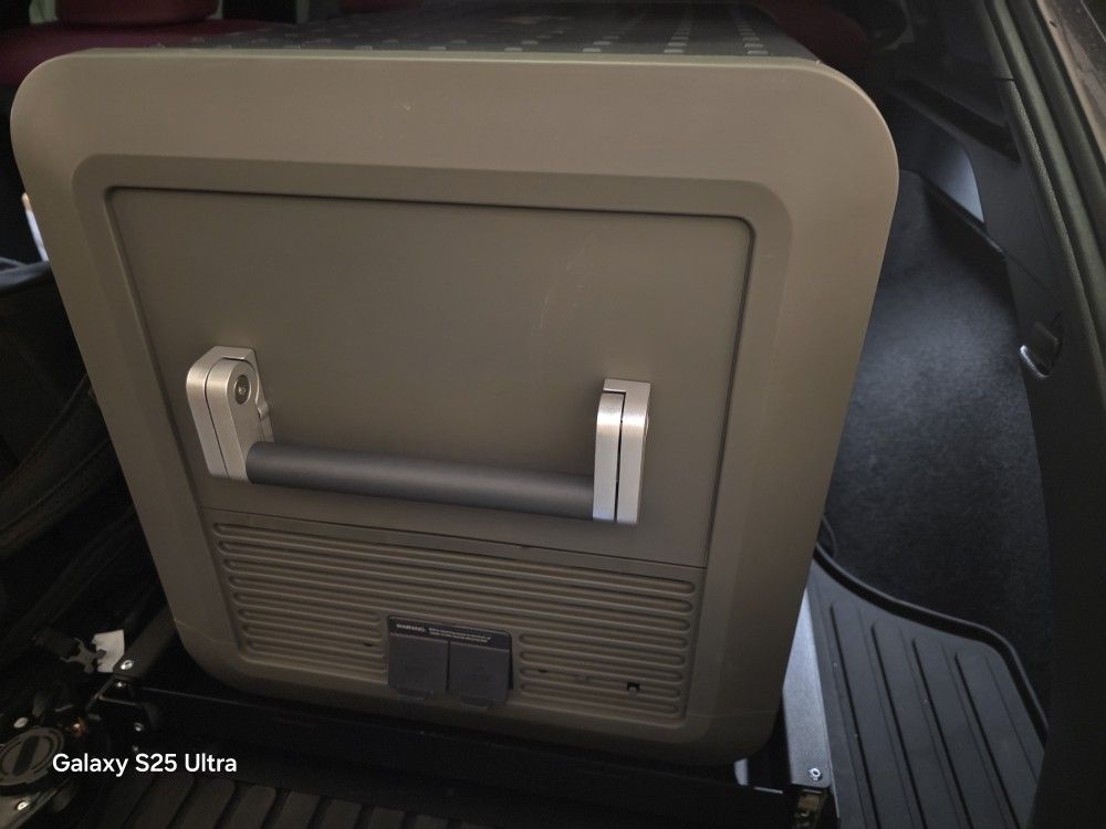 CFX5 55IM Electric Cooler With Slide