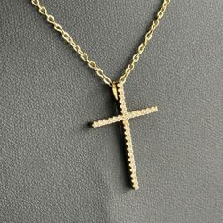 Cross Pendant Necklace 