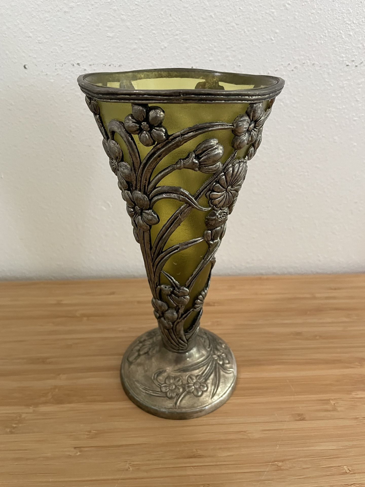 Beautiful Art Nouveau Style Silver-Plated Trumpet Flower VASE (10” Tall) [PH]
