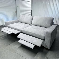 Henredon Skye Sofa w/ Power Footrests – Gray