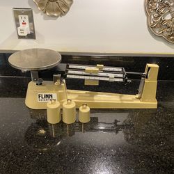 FLINN Scientific Triple Beam Balance with 3 Weight Set 2610g Capacity NEW