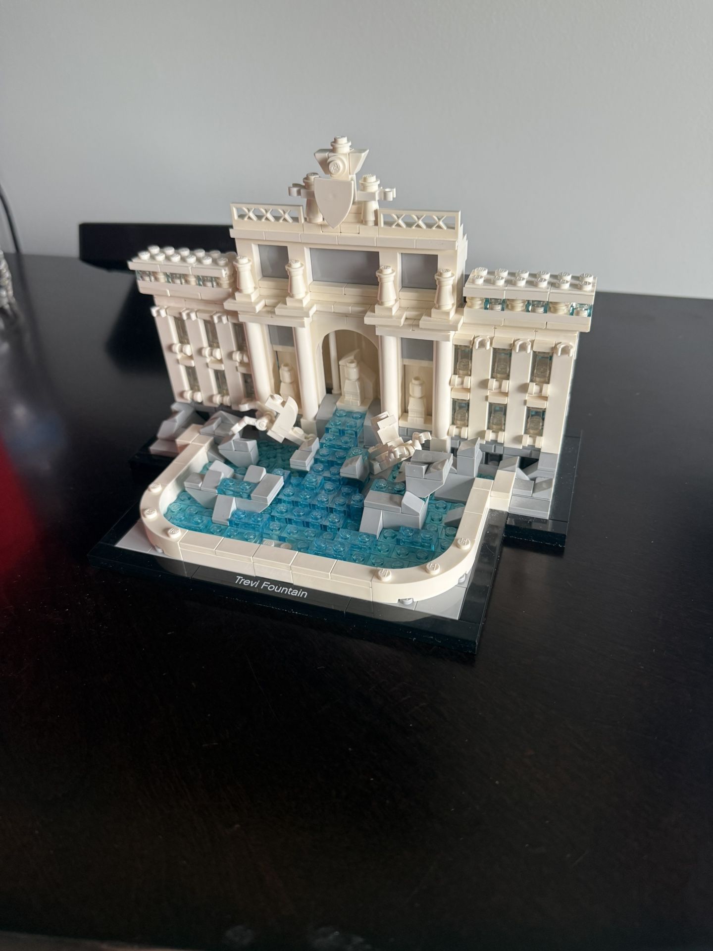 LEGO ARCHITECTURE: Trevi Fountain (21020), Retired, Collectors Item