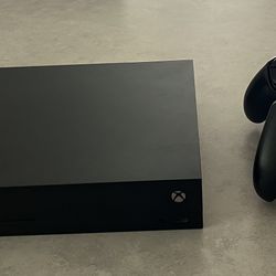 Xbox One X 1TB