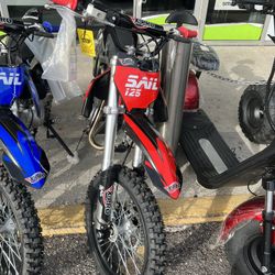 XPro 125CC Dirt Bike Manual Transmission! Finance For $50 Down Payment!!