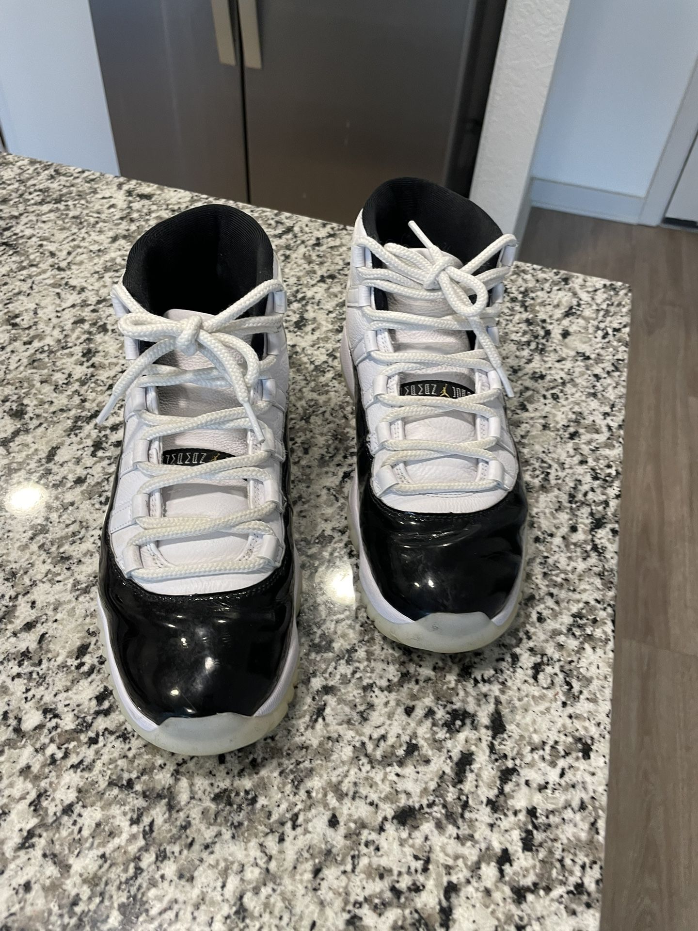 Jordan 11 Gratitude
