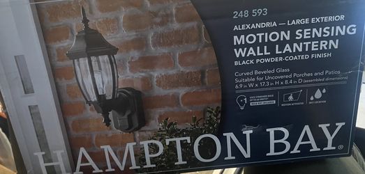 Hampton Bay Motion Sensing Wall Lantern 