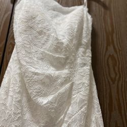 Size 12 David’s Bridal Wedding Dress Package  Thumbnail