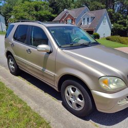 Great Running And Driving SUV 3rd row Seats 