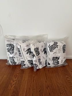 Dog Bedding – 4 Sets – $15 for All
