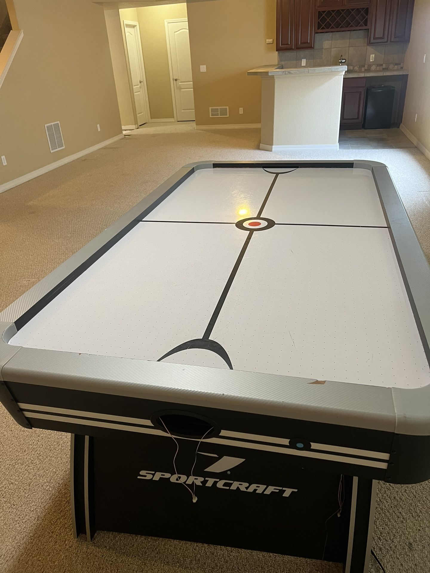 Sportcraft air hockey/ping Pong Table