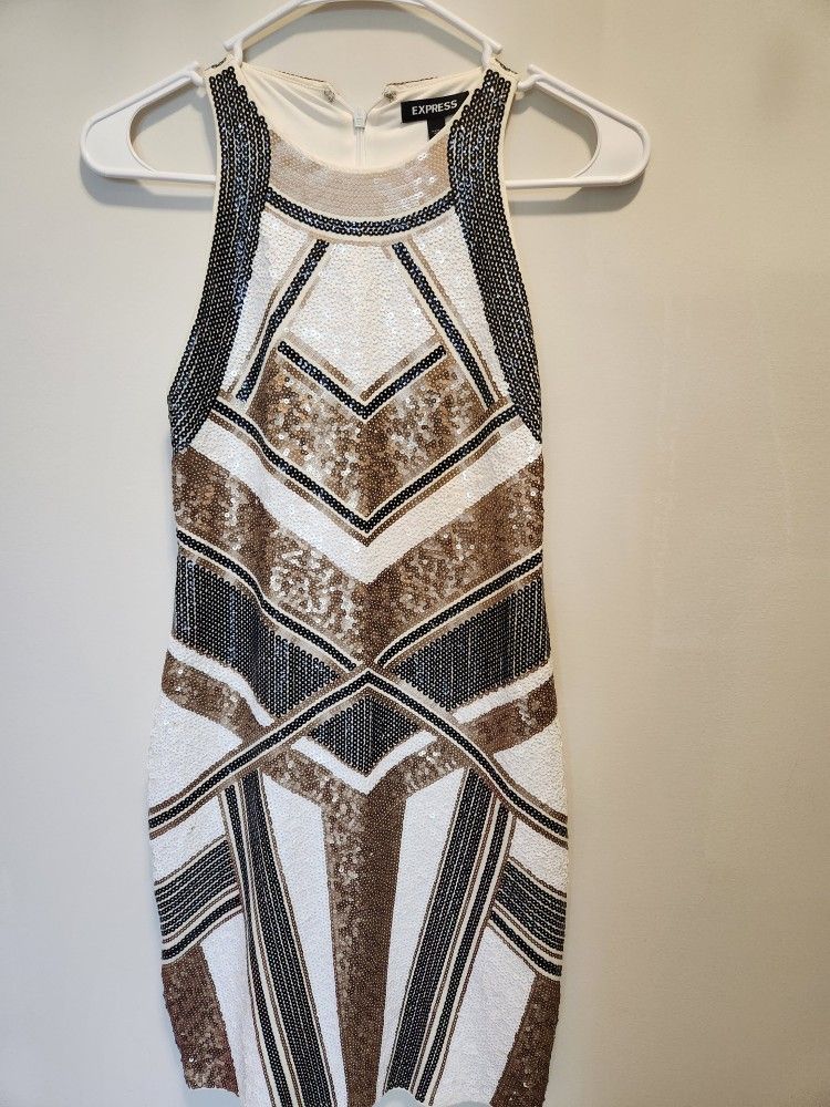 Womens dress Express size XS body con open shoulder sequin party