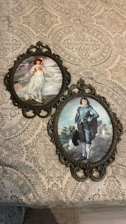 Antique picture set
