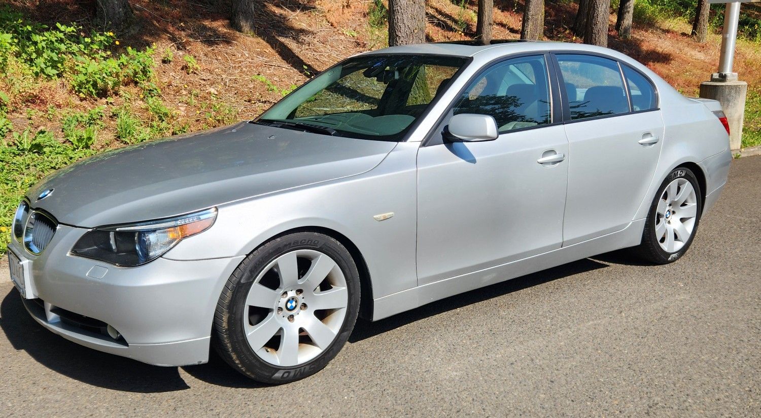 2004 BMW 530i