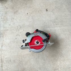 18v Milwaukee Cordless Skilsaw