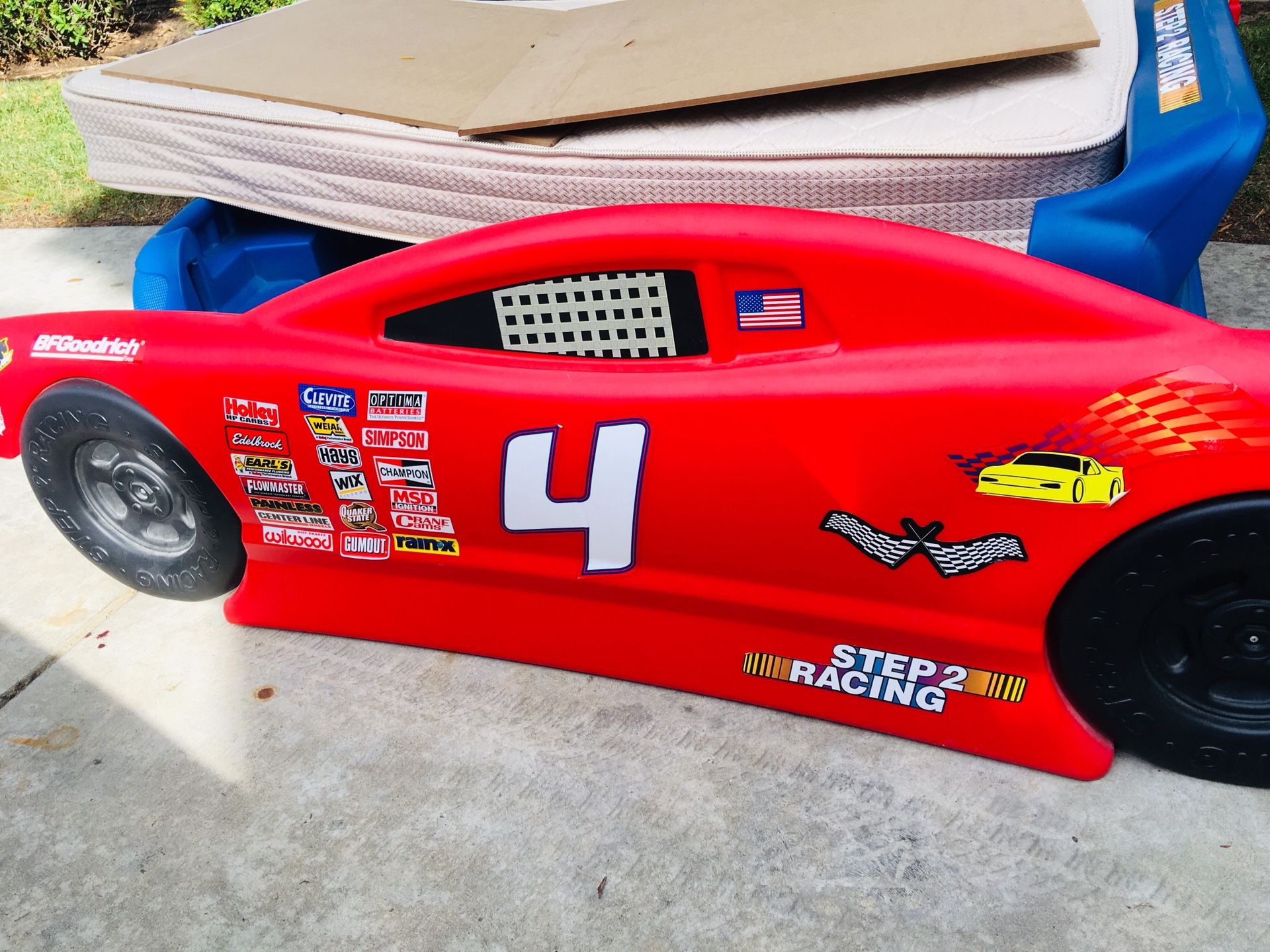 Child’s Race Car Bed!