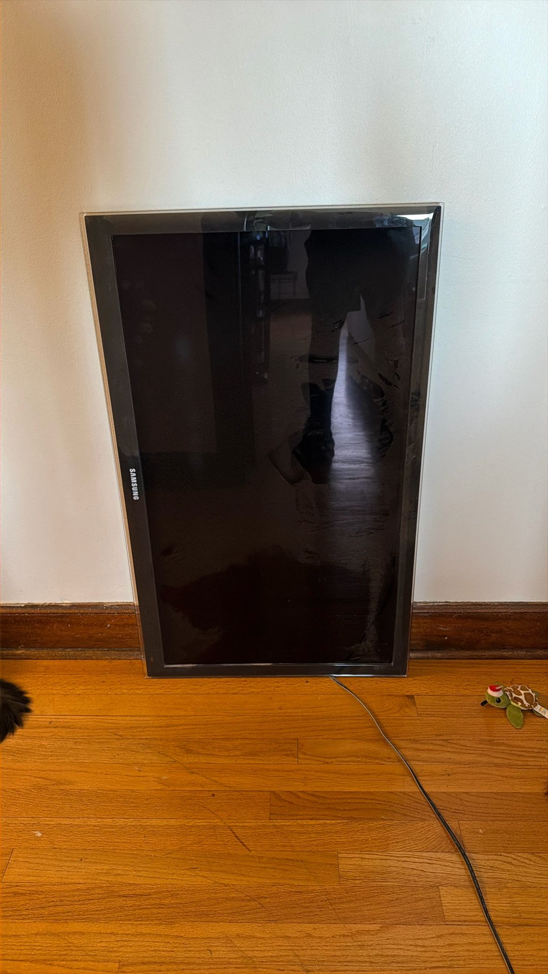 40” Samsung Flat Screen (not Smart)