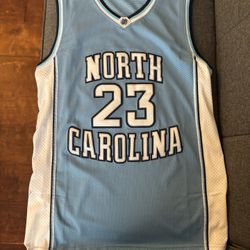 Michael Jordan North Carolina Jersey - BRAND NEW - Stitched - Size Medium