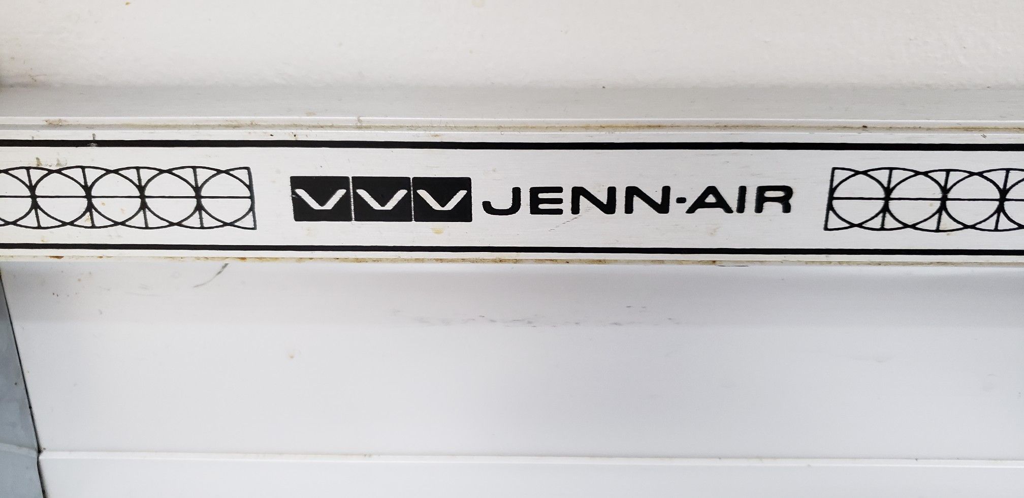 Jenn Air Vintage Range for Sale in Lutz, FL OfferUp