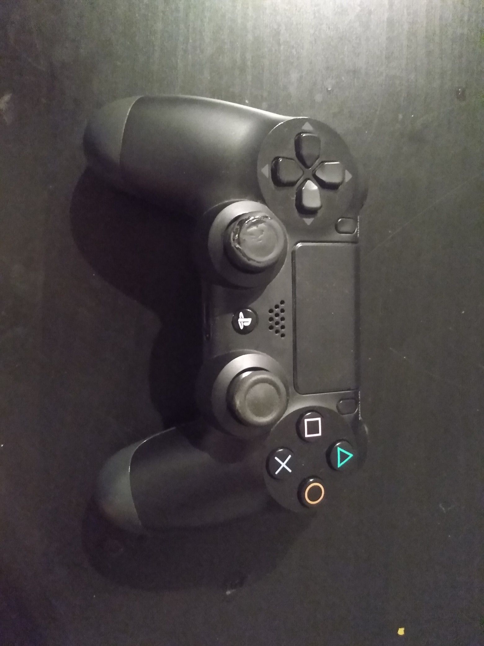 Ps4 controller.