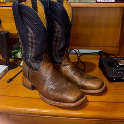 Tecovas “Doc” Bison Leather Boots 8.5D