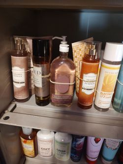 Bath and body works 2 piece set new