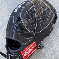 Rawlings Gold Glove Softball Glove Sz 12” In New Condition Have More Baseball And Softball Equipment Available. $100 Firm