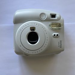 FujiFilm insta Mini 9 Camera 60mm Focus