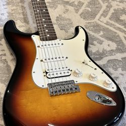 FS/FT MINT 2009 Fender Standard Stratocaster MIM HSS Sunburst Rosewood Electric Guitar & Padded Case