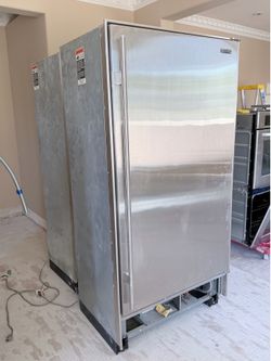 Subzero fridge and separate freezer