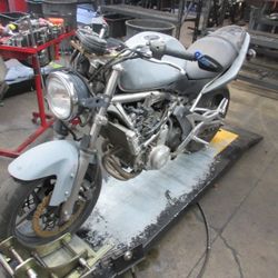 PARTED OUT - 2007 06-08 Kawasaki Ninja 650R EX650R - Motorcycle parts - 030071