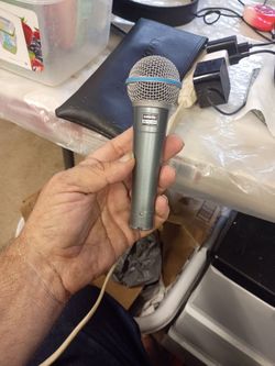 Shure beta a58 microphone
