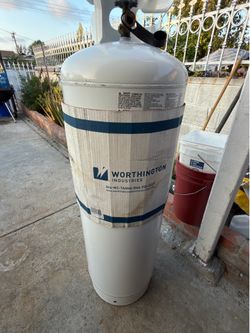 Propane tank 100gal
