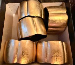Vintage Gold Scalloped Napkin Rings - vintage OMC Otagiri gold wooden lacquerwar